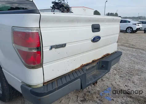 2013 Ford F-150 Xl z USA, uszkodzony, nr VIN 1FTFX1CF6DKE26247